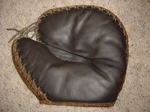 D&M Decker Patent Basemitt Front